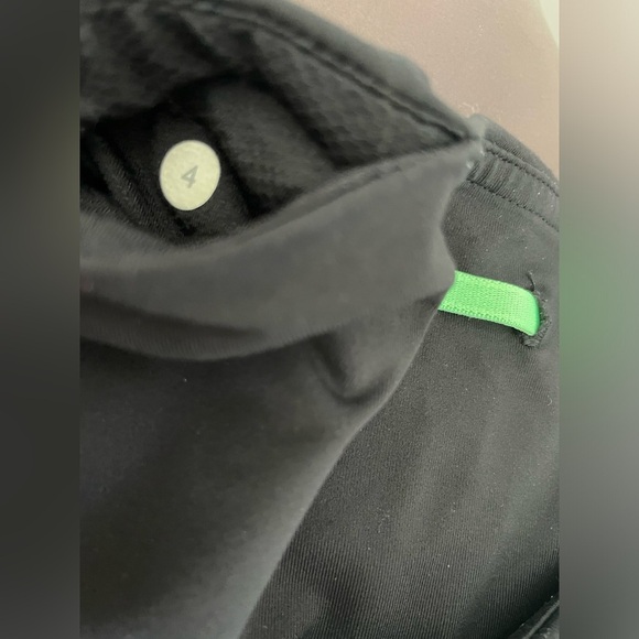 🍋Lululemon Running In The City 7/8 Tight *Full-On Luxtreme - Picture 11 of 14